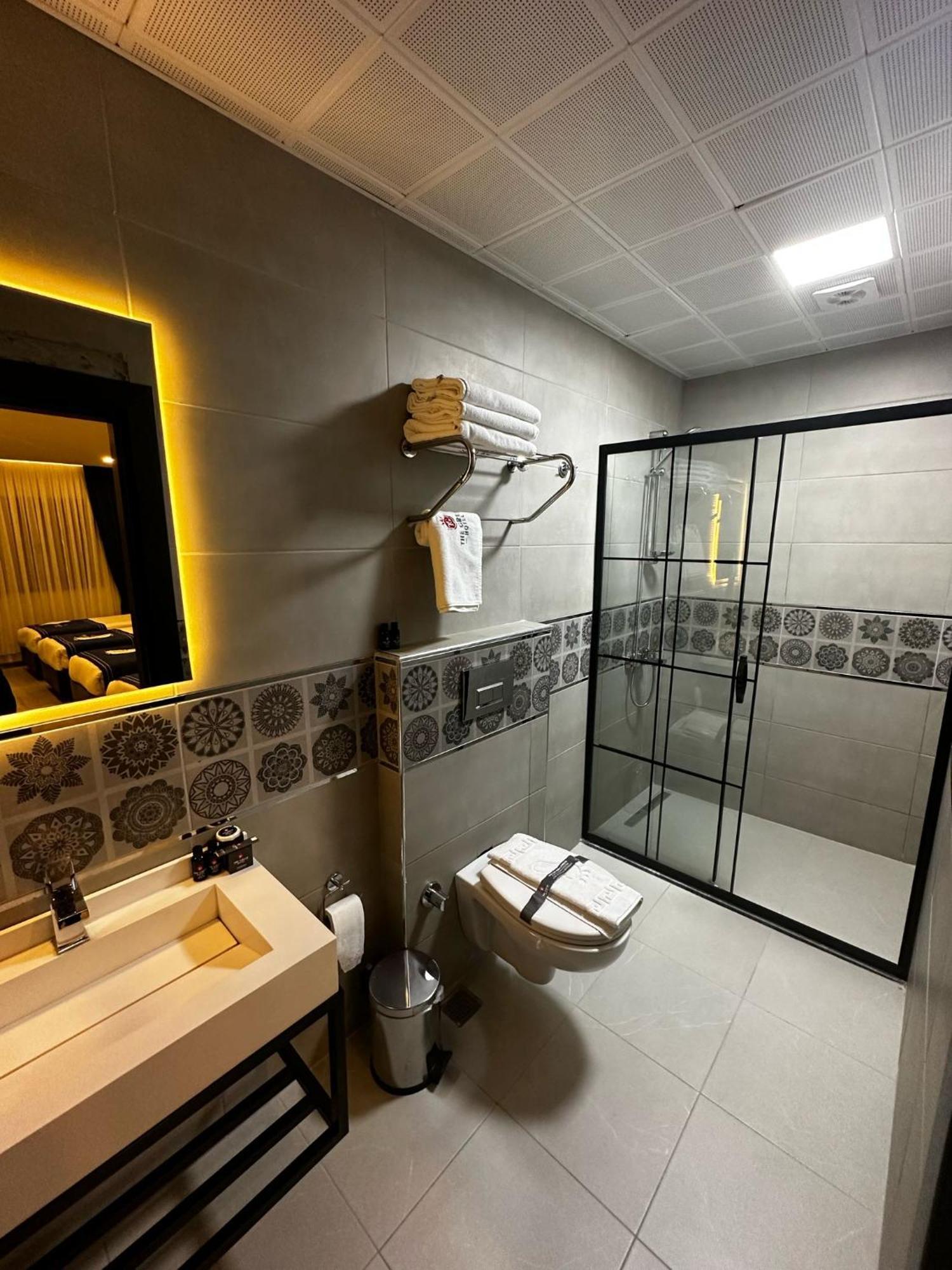The Great Airport Hotel Arnavutkoy Esterno foto